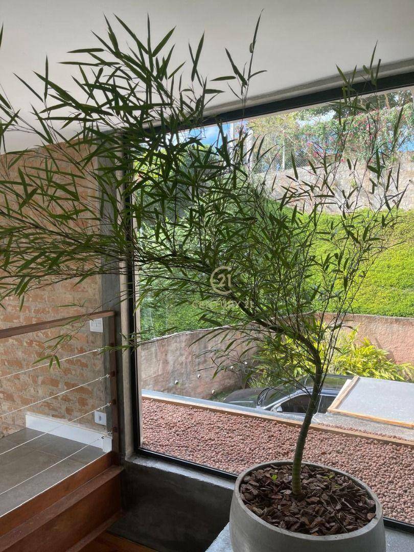 Casa de Condomínio à venda com 4 quartos, 296m² - Foto 7