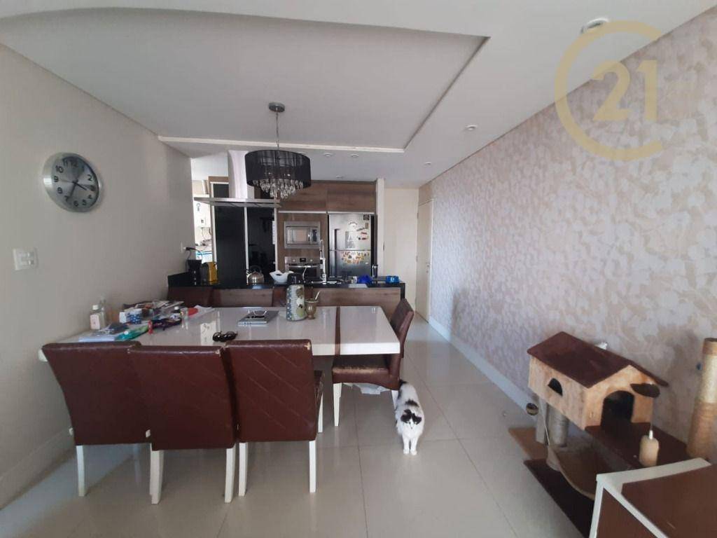 Apartamento à venda com 3 quartos, 70m² - Foto 17