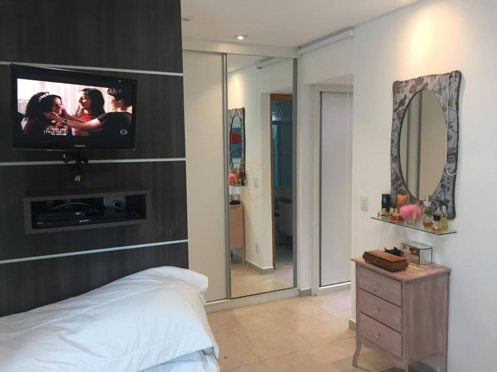 Apartamento à venda com 4 quartos, 191m² - Foto 13