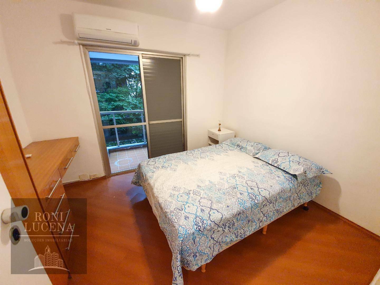 Apartamento para alugar com 2 quartos, 65m² - Foto 9