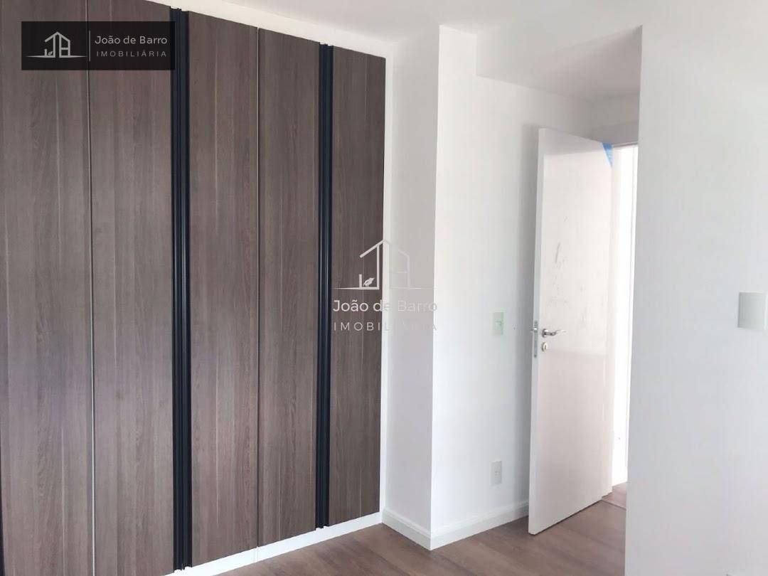 Apartamento à venda com 2 quartos, 68m² - Foto 8