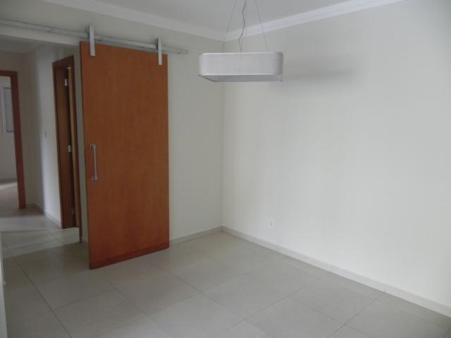 Apartamento à venda com 3 quartos, 86m² - Foto 2