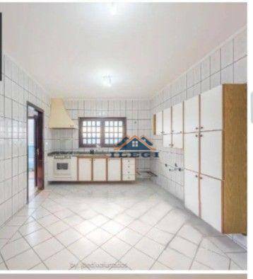 Casa de Condomínio para alugar com 3 quartos, 200m² - Foto 7