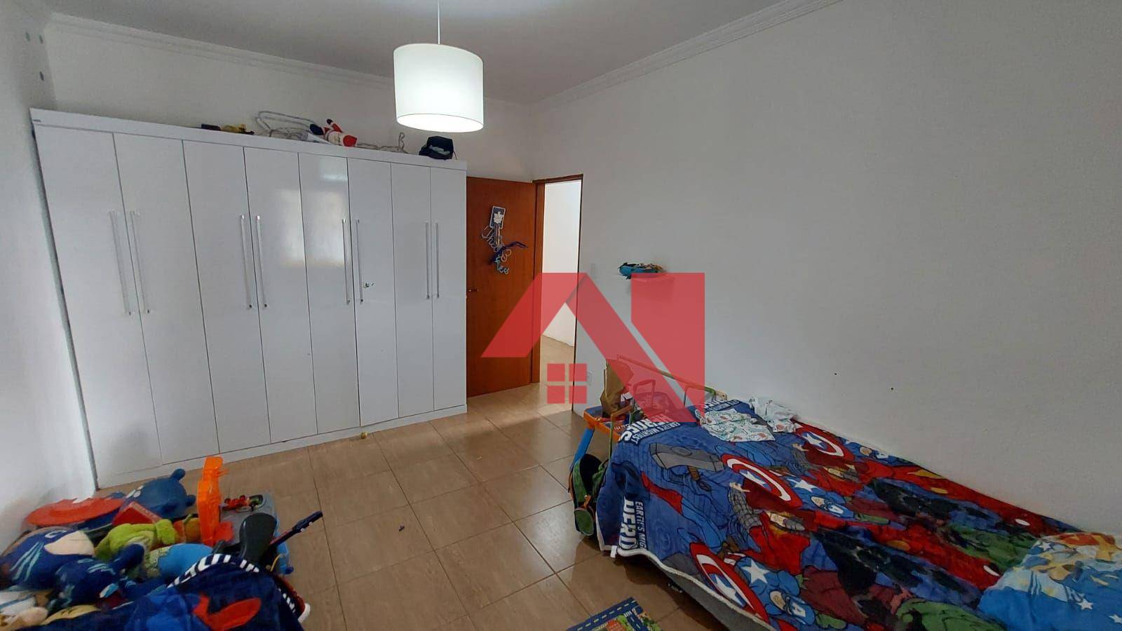 Casa à venda com 3 quartos, 185m² - Foto 5