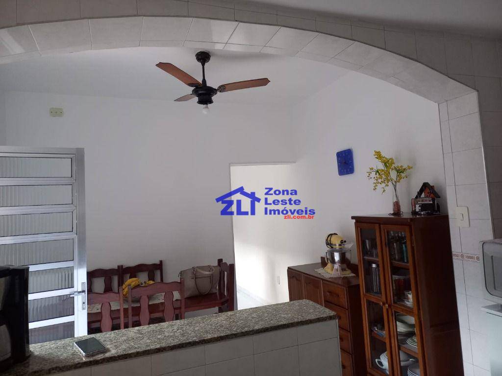 Casa à venda com 3 quartos, 120m² - Foto 27