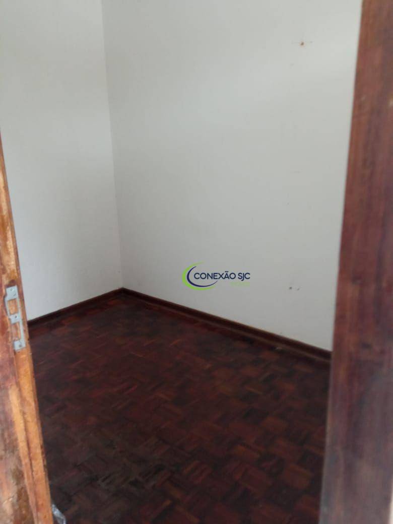 Casa para alugar com 4 quartos, 287m² - Foto 6