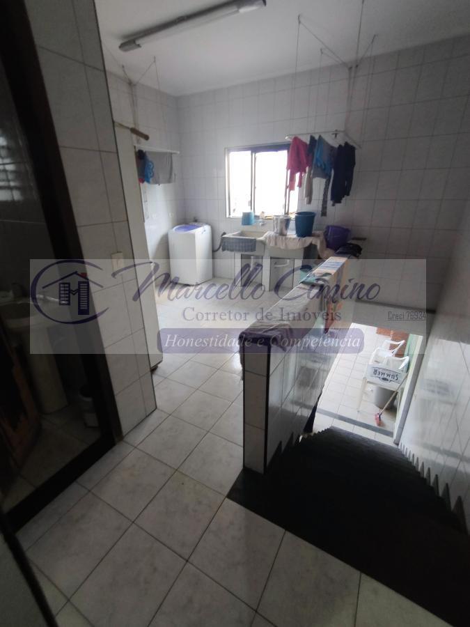 Sobrado à venda com 3 quartos, 310m² - Foto 19