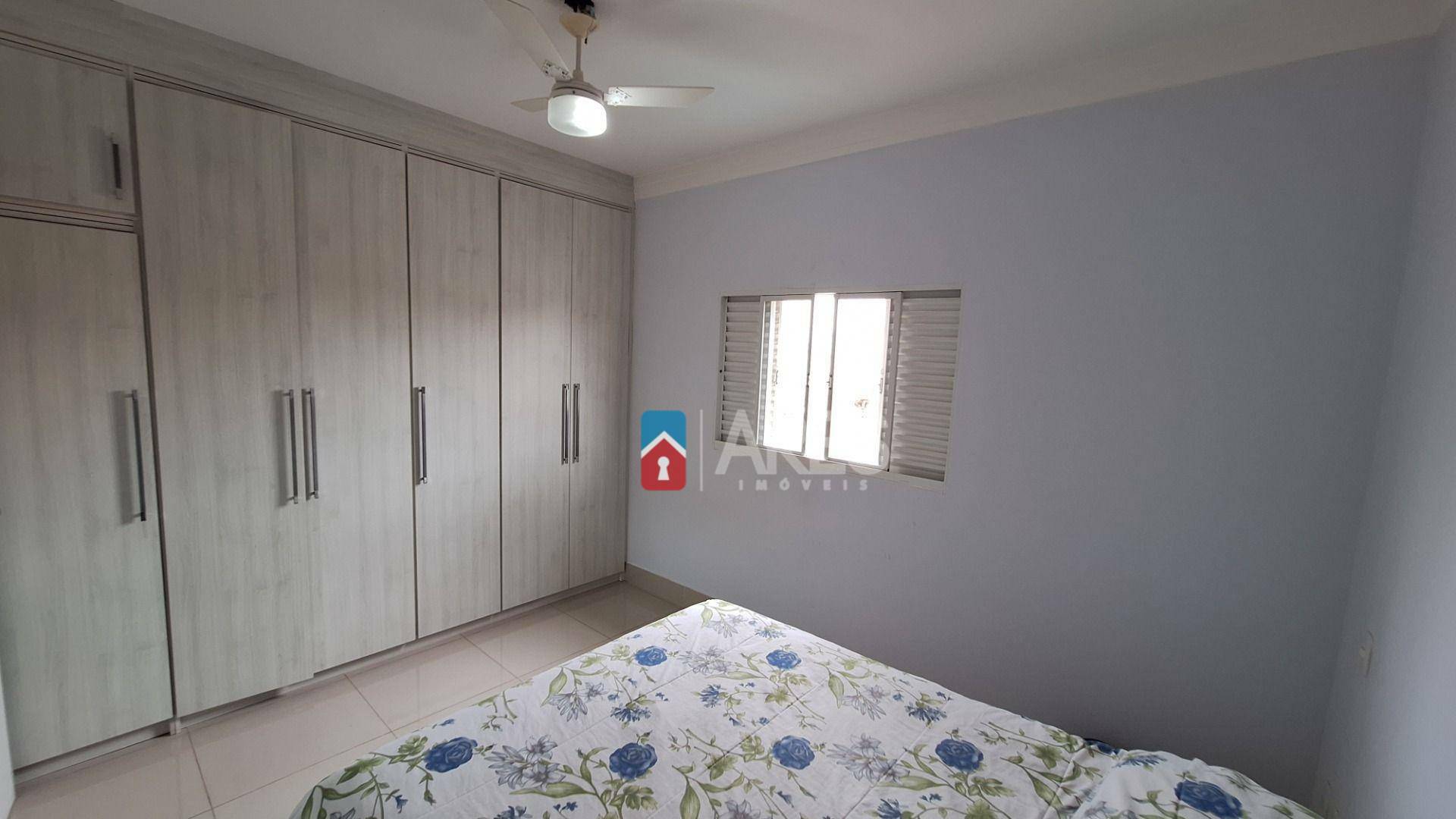 Casa à venda com 3 quartos, 167m² - Foto 12