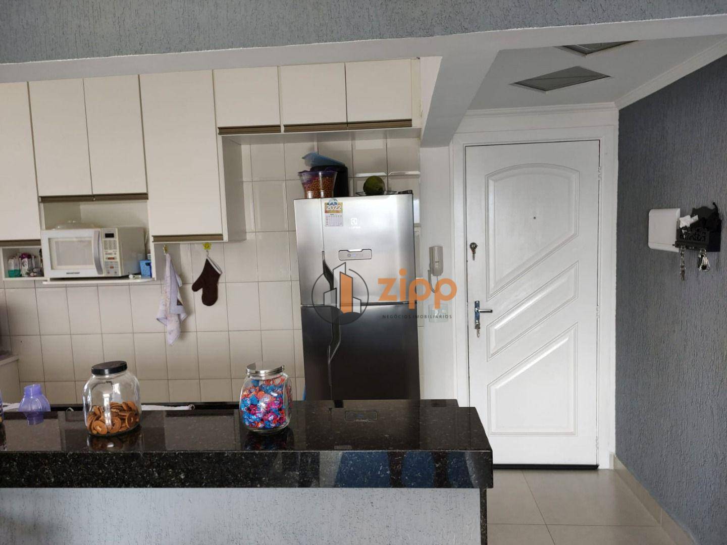 Apartamento à venda com 2 quartos, 65m² - Foto 10