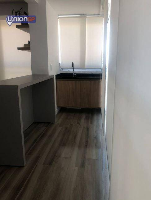 Apartamento à venda com 2 quartos, 60m² - Foto 4