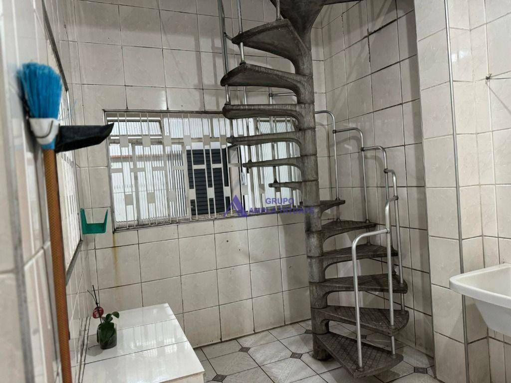 Sobrado para alugar com 3 quartos, 134m² - Foto 18