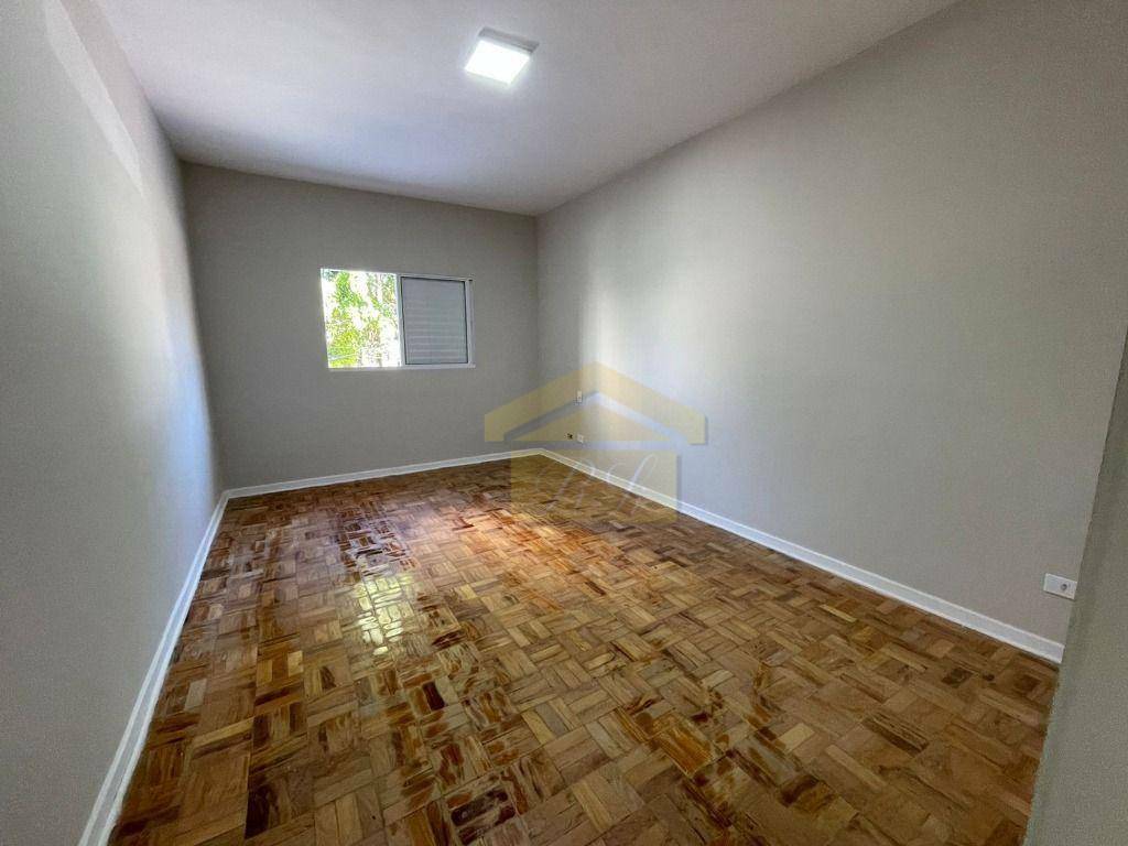 Sobrado à venda com 4 quartos, 240m² - Foto 11