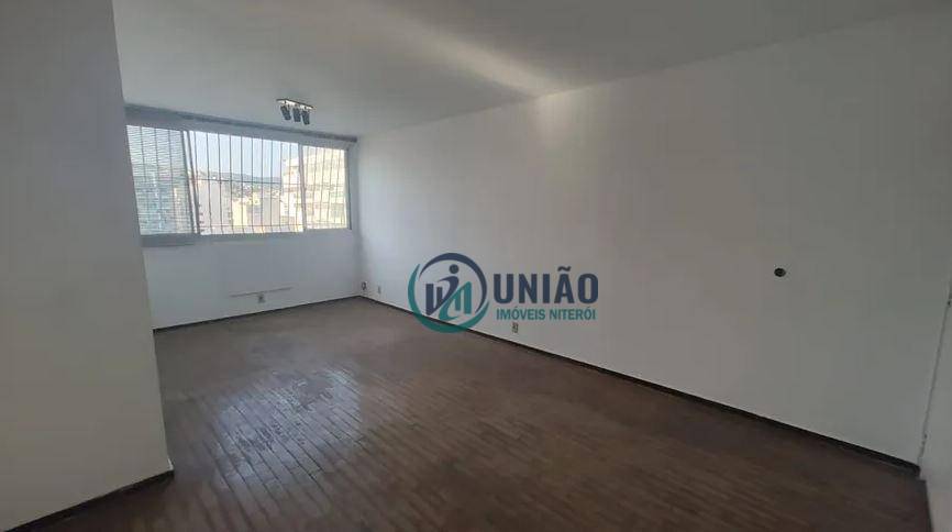 Apartamento à venda com 2 quartos, 80m² - Foto 3