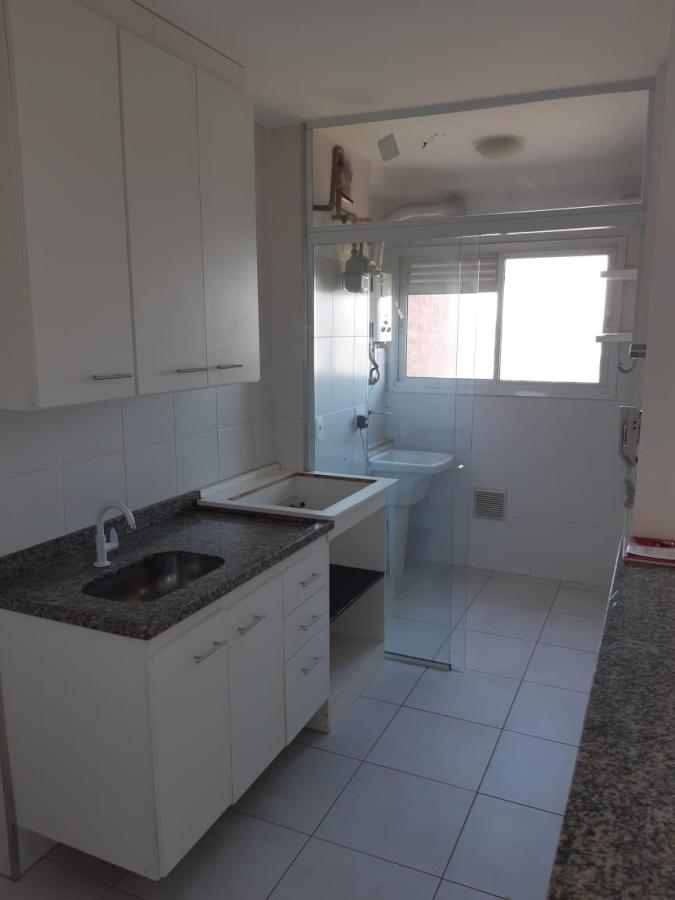 Apartamento à venda com 2 quartos, 57m² - Foto 10