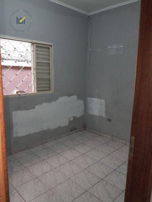 Casa à venda com 3 quartos, 105m² - Foto 9