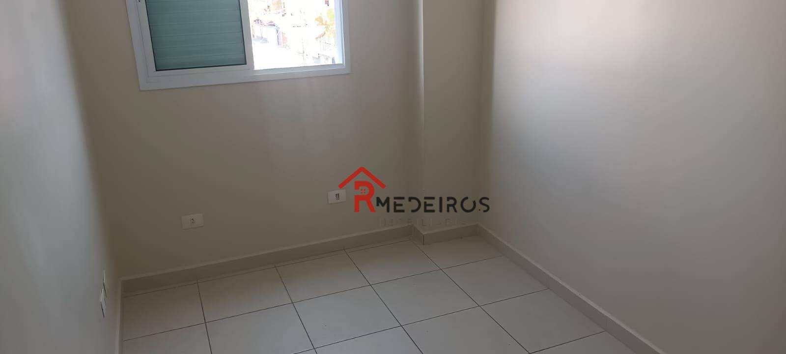 Apartamento à venda com 2 quartos, 75m² - Foto 11