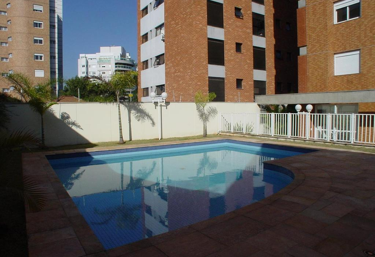 Apartamento à venda com 2 quartos, 206m² - Foto 2