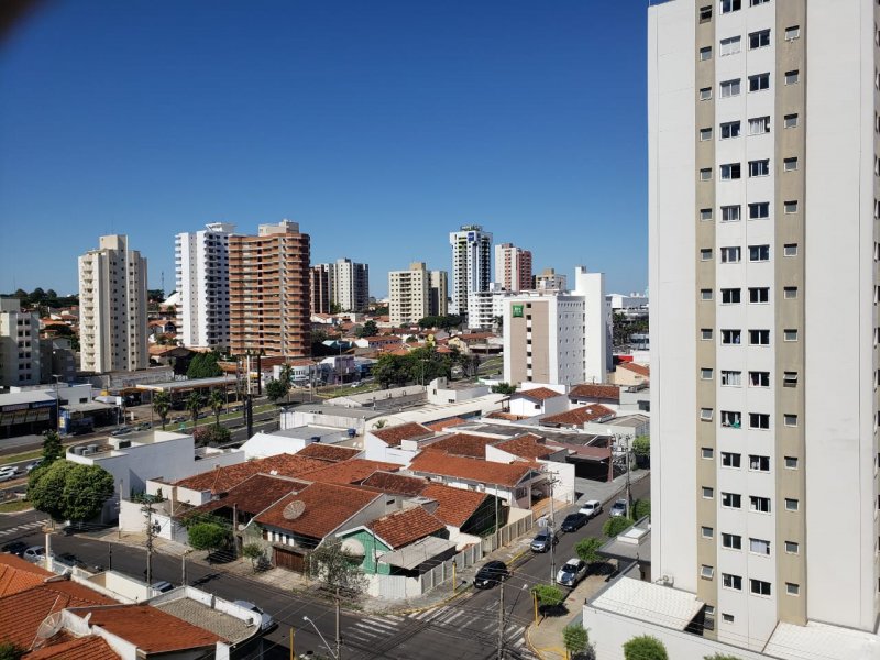 Apartamento para alugar com 2 quartos, 69m² - Foto 11