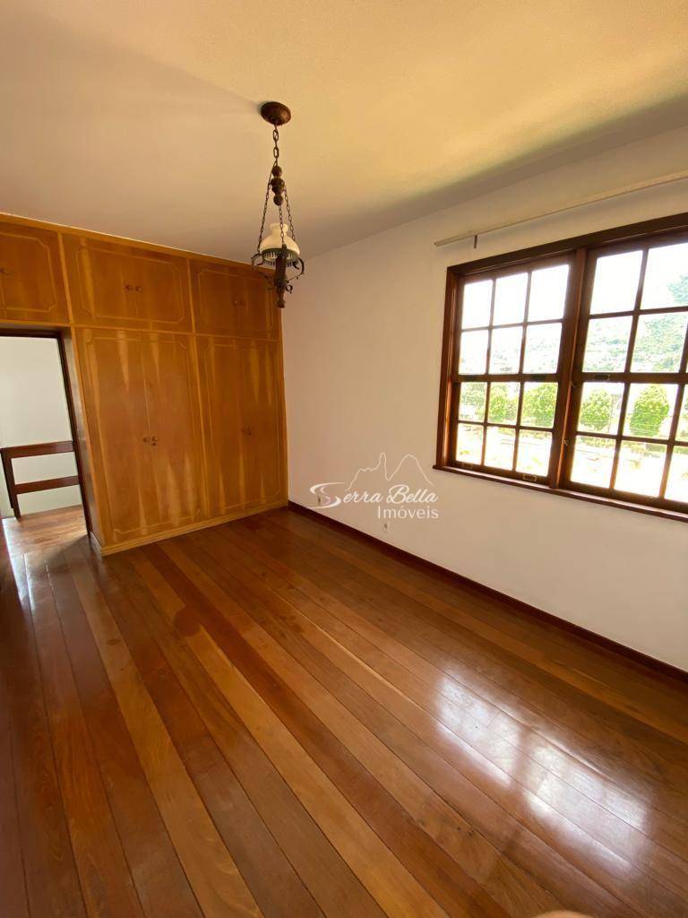 Casa de Condomínio à venda com 5 quartos, 211m² - Foto 23