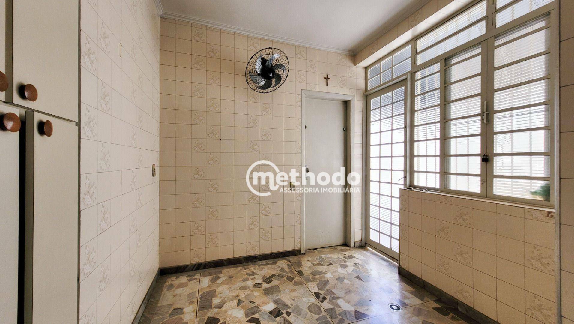 Casa à venda e aluguel com 3 quartos, 213m² - Foto 13