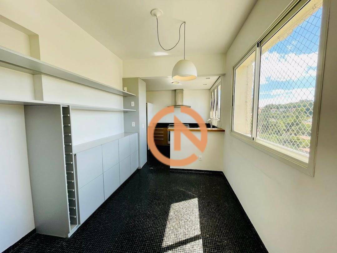Casa à venda e aluguel com 3 quartos, 215m² - Foto 13