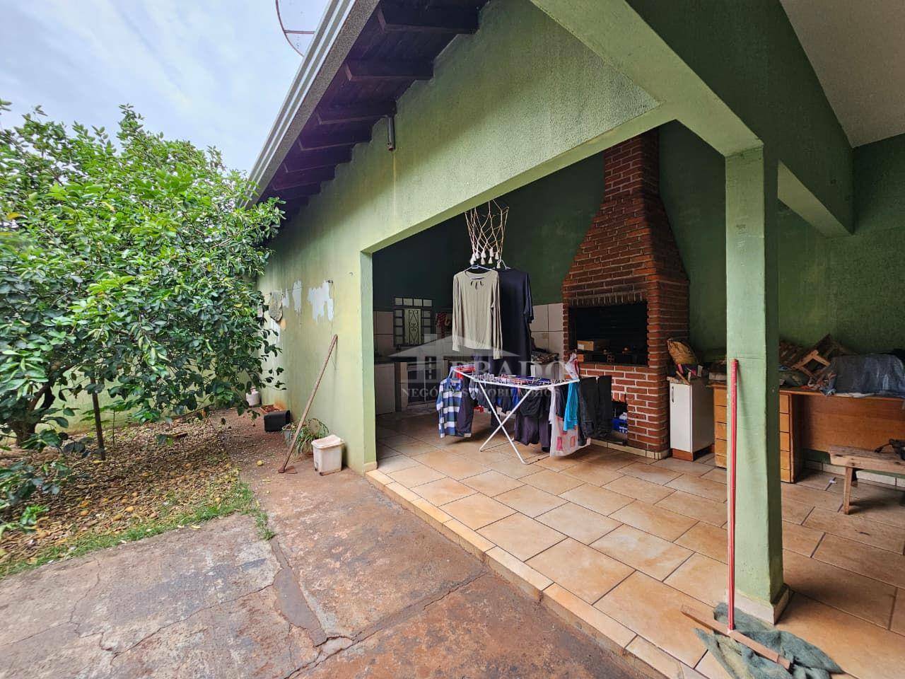 Casa à venda com 3 quartos, 158m² - Foto 17