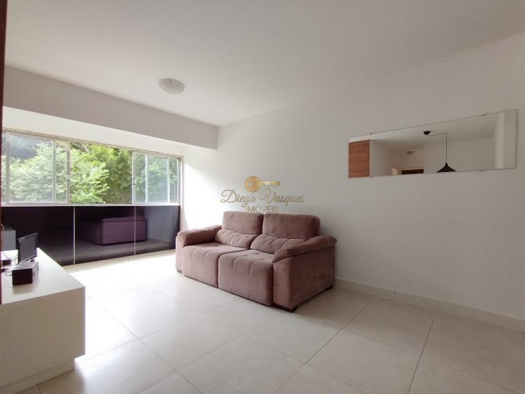 Apartamento à venda com 2 quartos, 67m² - Foto 1