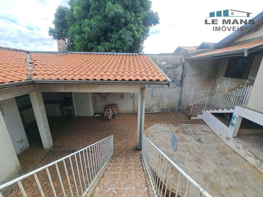 Casa à venda com 3 quartos, 174m² - Foto 15