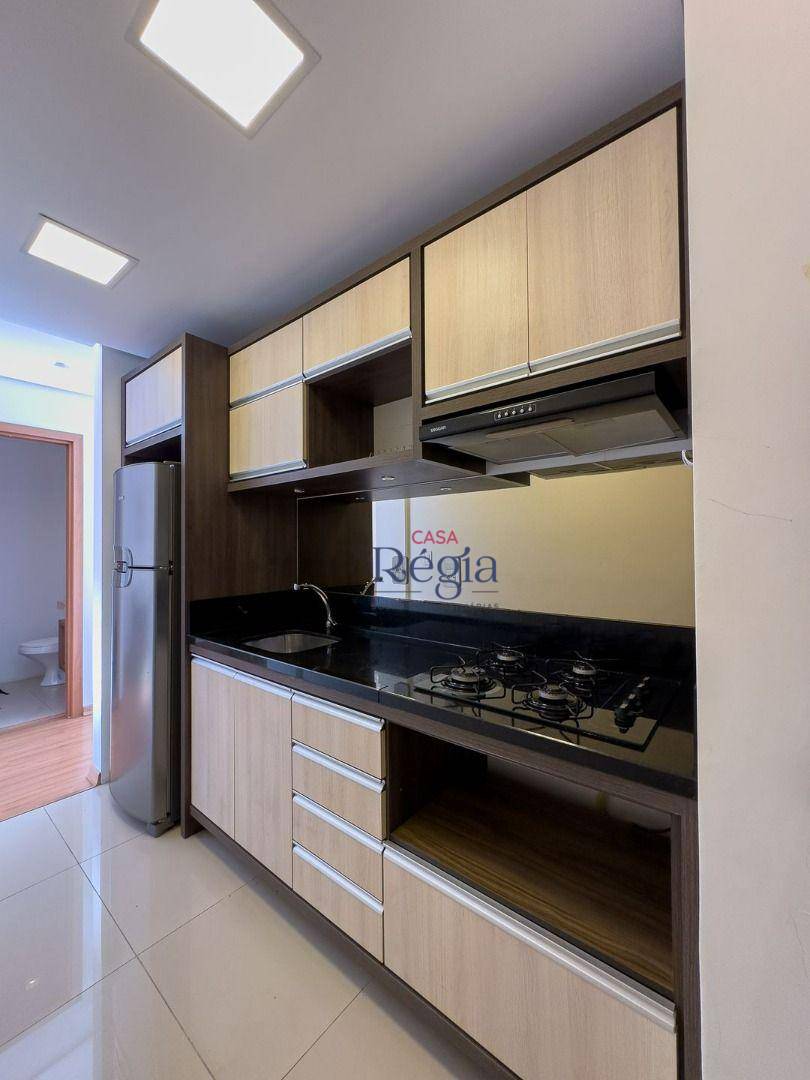 Apartamento à venda com 2 quartos, 75m² - Foto 12