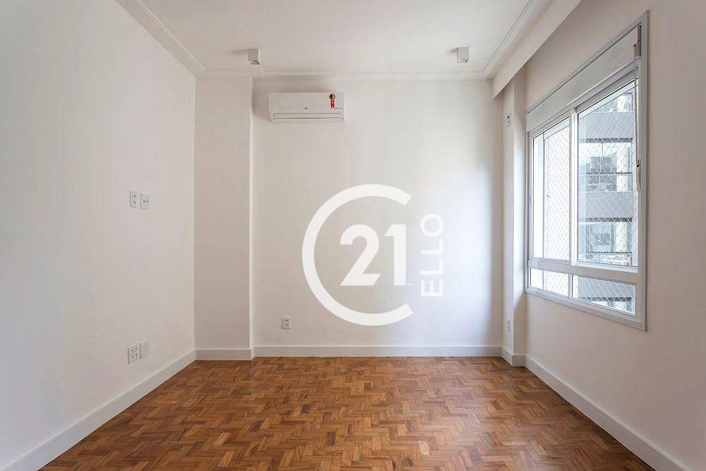 Apartamento para alugar com 3 quartos, 209m² - Foto 4