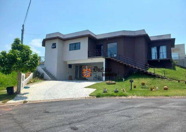 Casa de Condomínio à venda com 3 quartos, 236m² - Foto 2