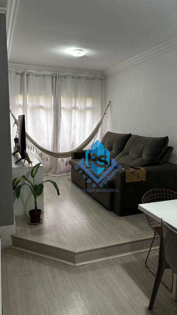 Apartamento à venda com 2 quartos, 64m² - Foto 4