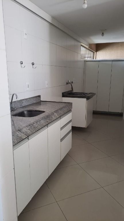 Apartamento à venda com 2 quartos, 73m² - Foto 6