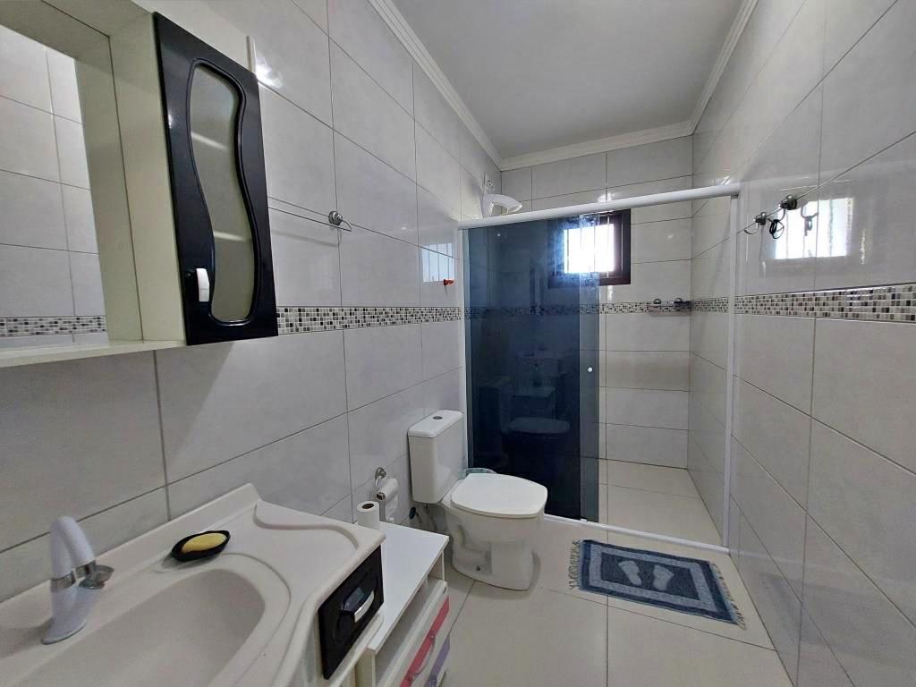 Casa à venda com 4 quartos, 150m² - Foto 17