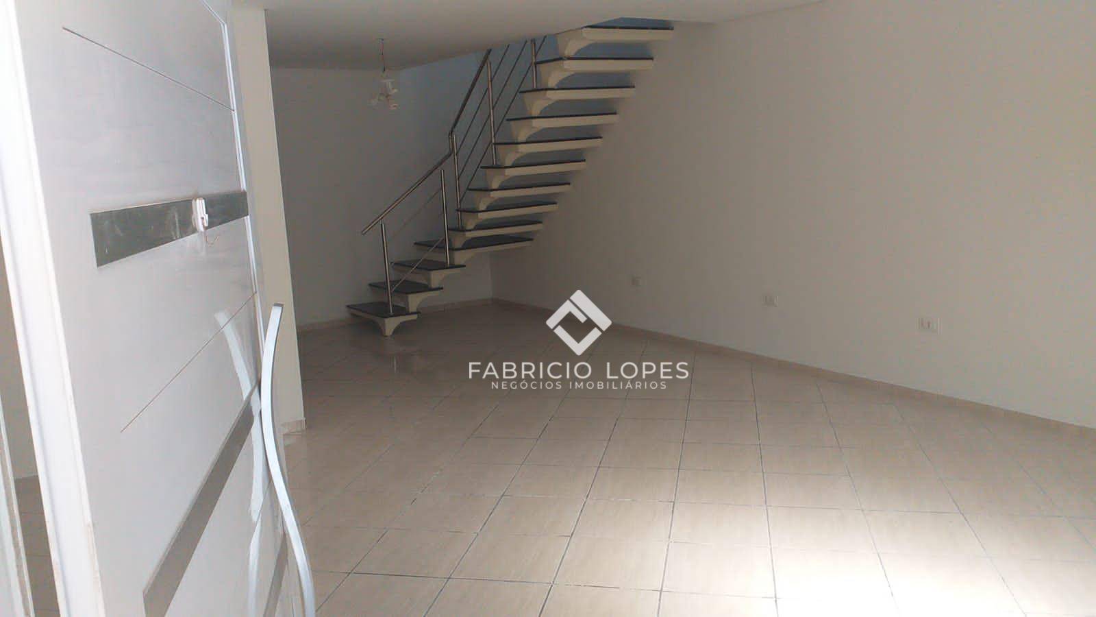 Casa à venda com 3 quartos, 190m² - Foto 2