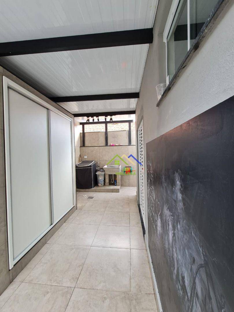 Casa à venda com 3 quartos, 145m² - Foto 16