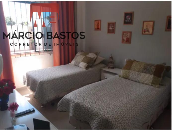 Sobrado à venda com 3 quartos, 323m² - Foto 3