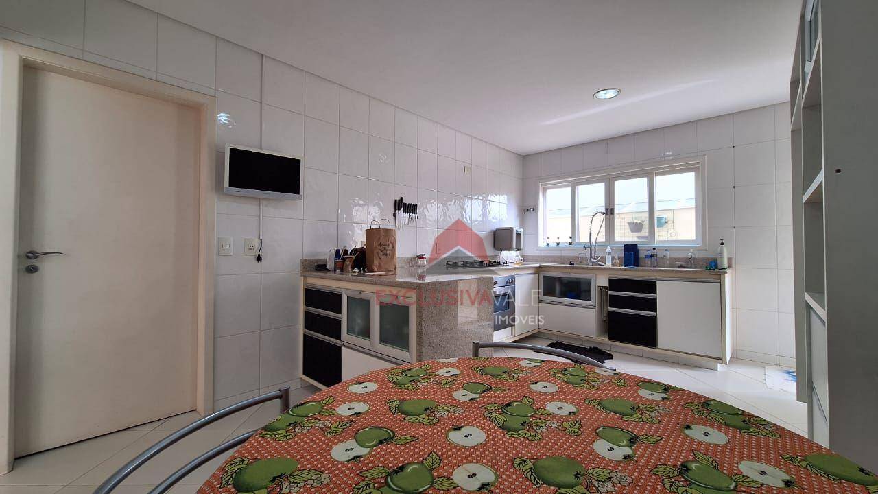 Casa de Condomínio à venda e aluguel com 4 quartos, 348m² - Foto 15