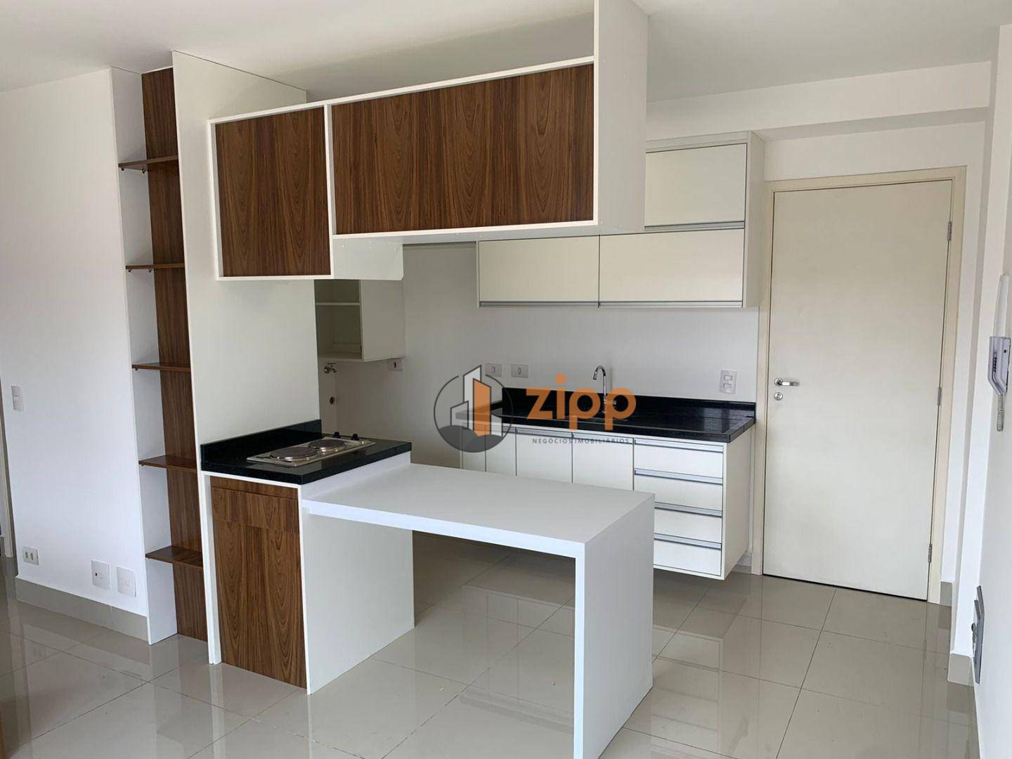 Apartamento para alugar com 1 quarto, 42m² - Foto 42