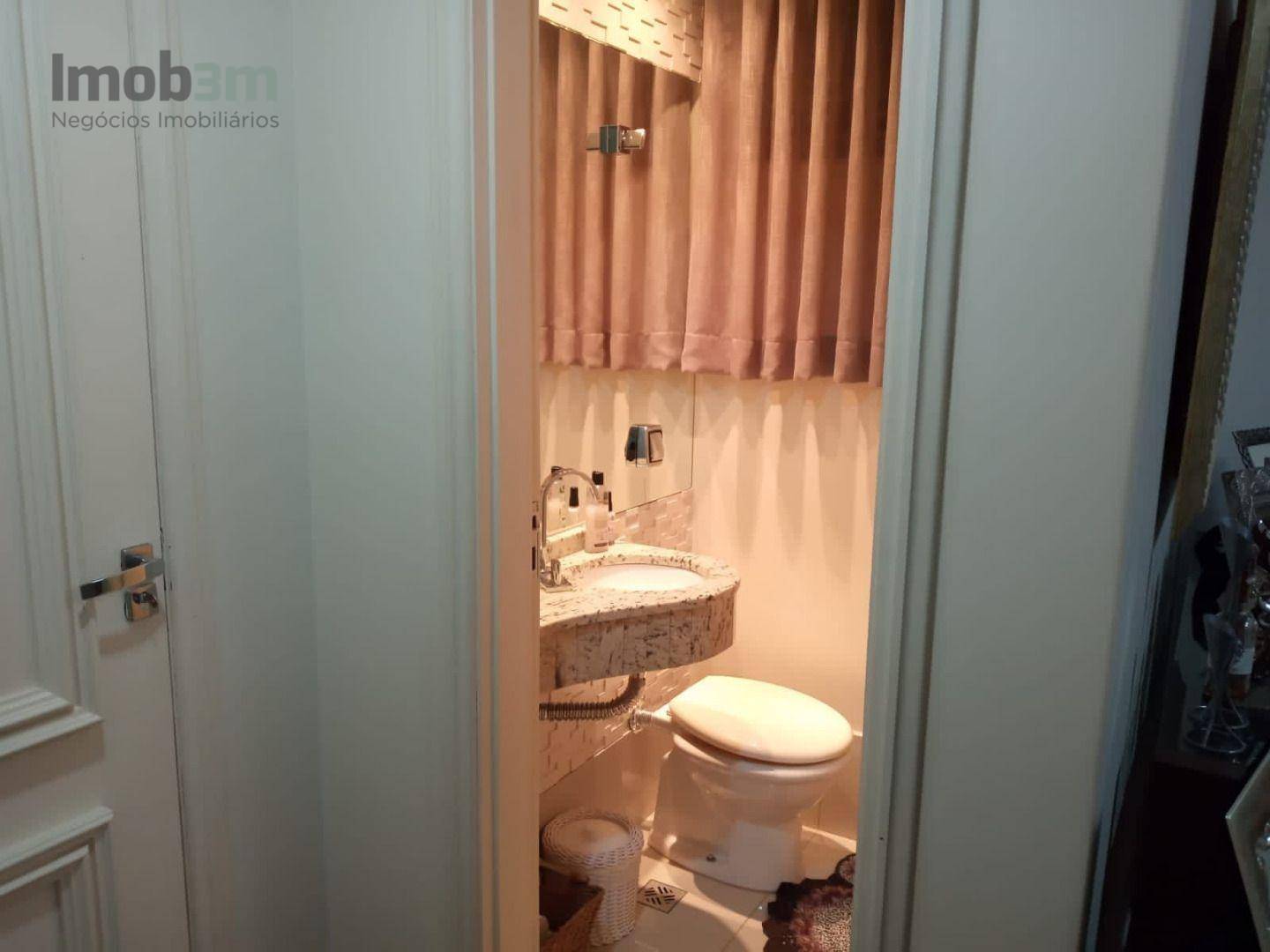 Apartamento à venda com 4 quartos, 190m² - Foto 29