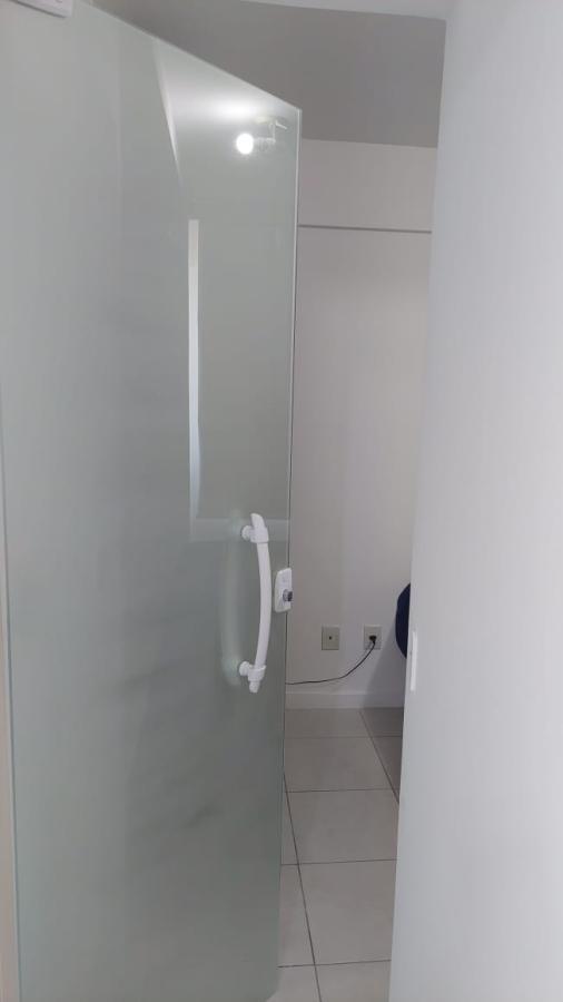 Apartamento para alugar com 1 quarto, 75m² - Foto 14