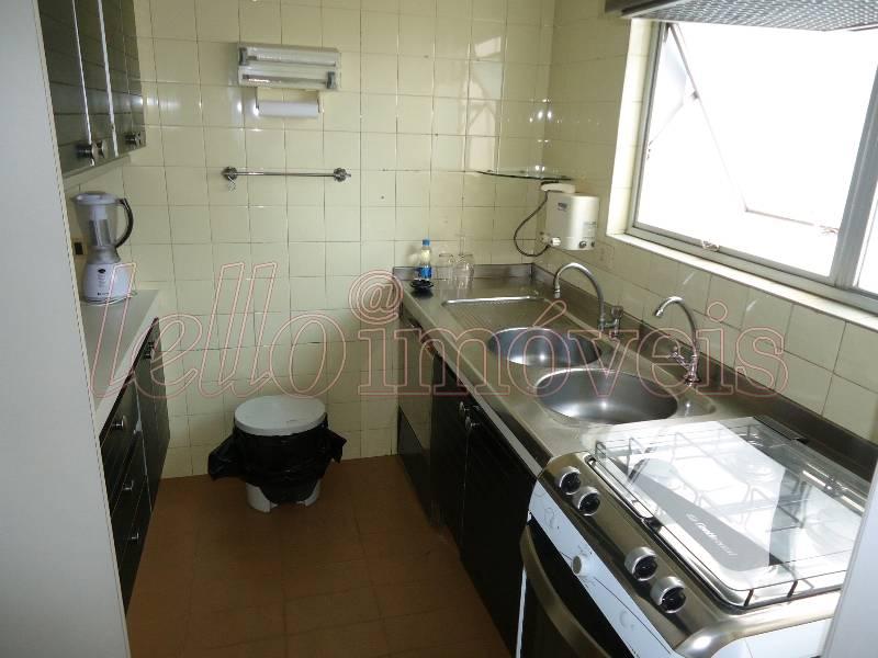 Apartamento para alugar com 4 quartos, 170m² - Foto 12