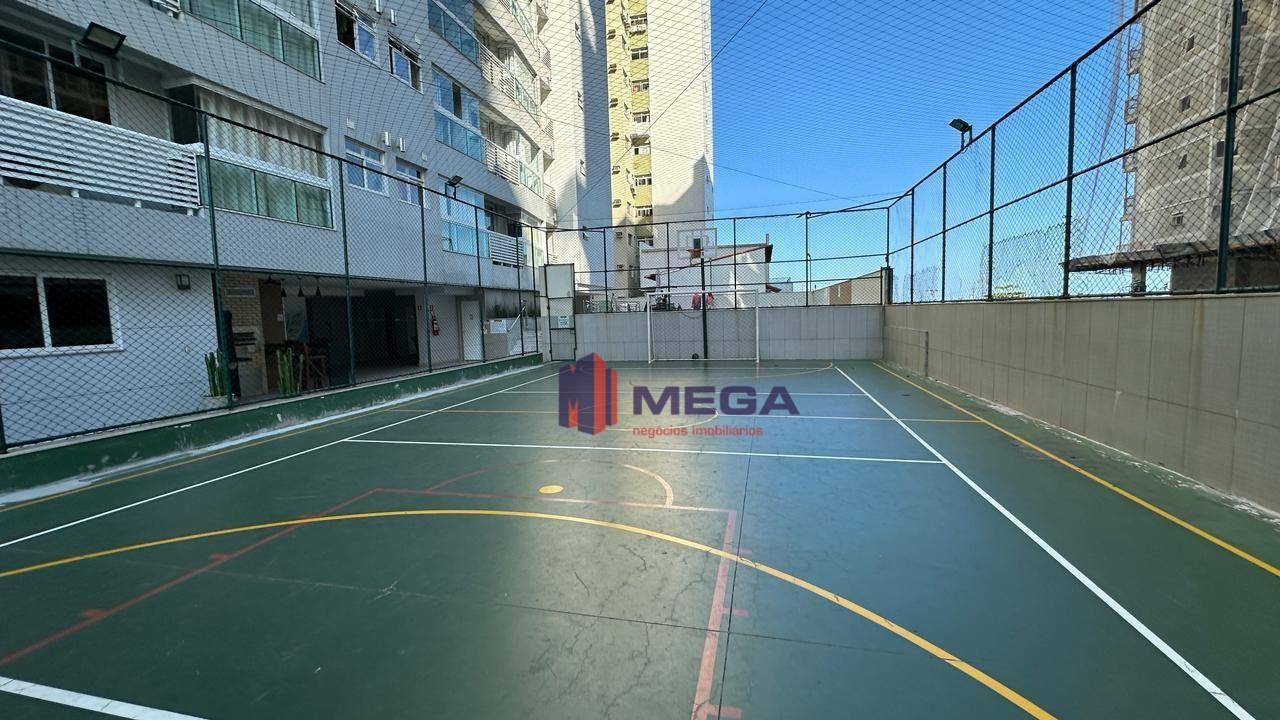 Apartamento à venda com 2 quartos, 65m² - Foto 17