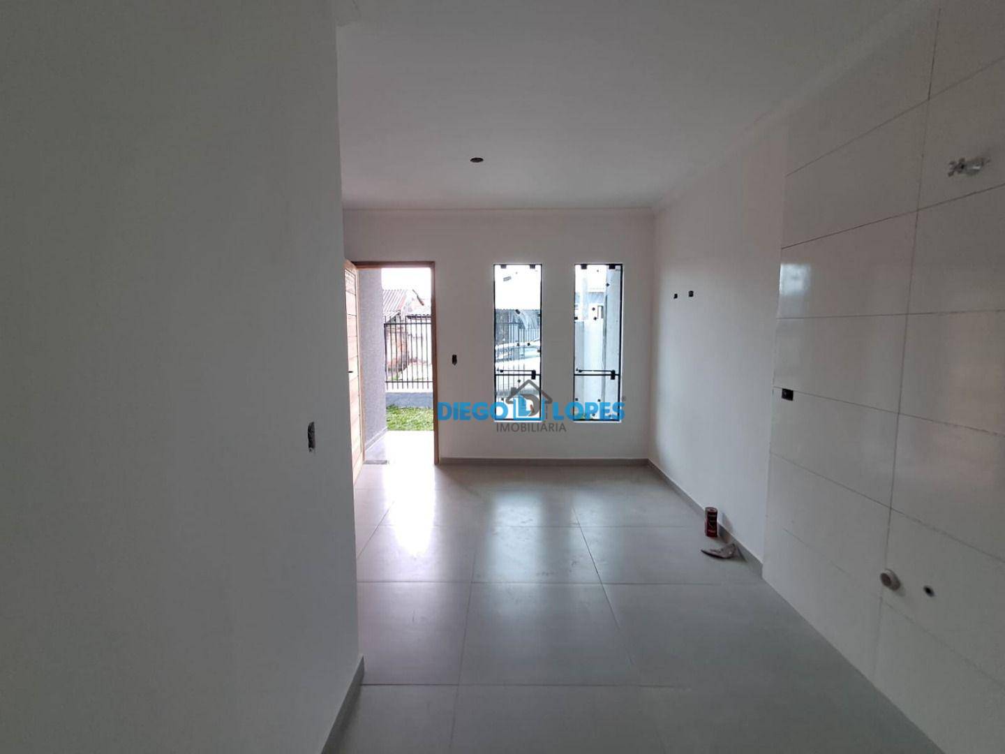 Casa à venda com 2 quartos, 54m² - Foto 11