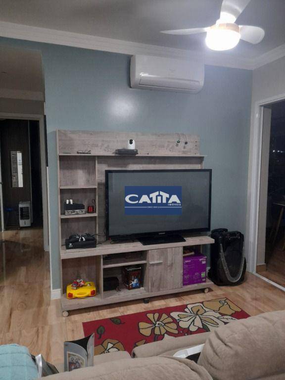 Apartamento à venda com 2 quartos, 70m² - Foto 4