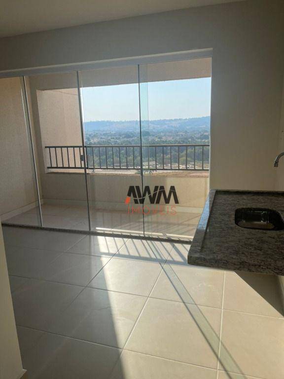 Apartamento à venda com 3 quartos, 76m² - Foto 1