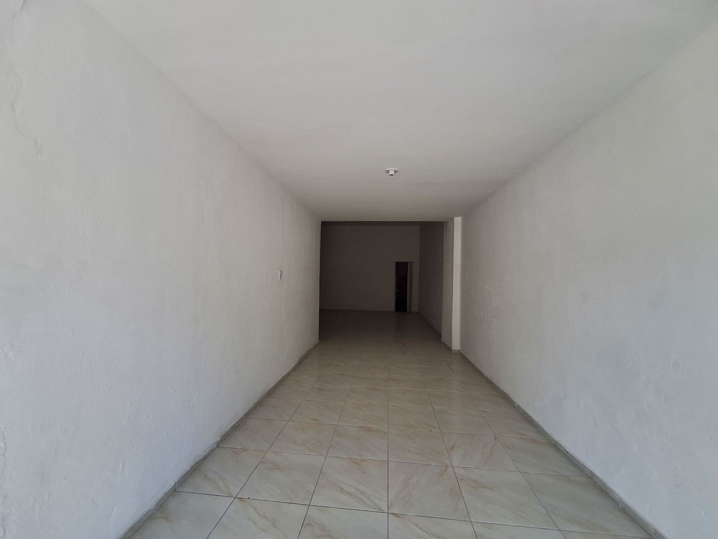 Loja-Salão para alugar, 200m² - Foto 2