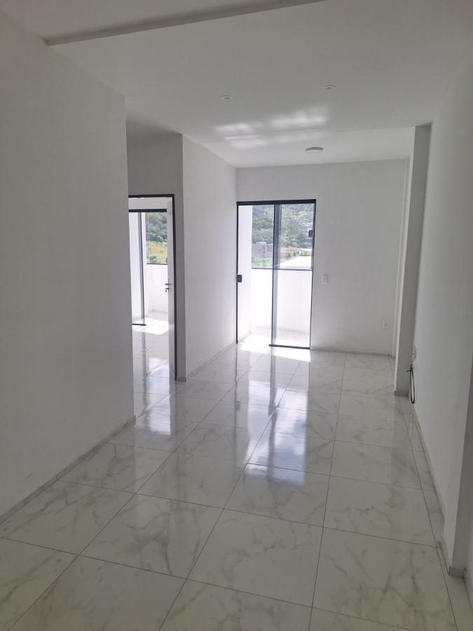 Apartamento para alugar com 2 quartos, 60m² - Foto 4