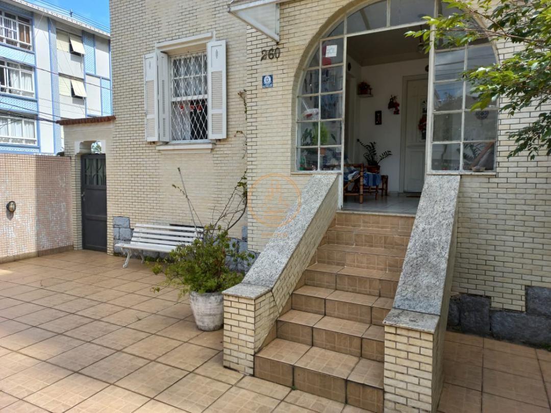 Casa à venda com 3 quartos, 240m² - Foto 5