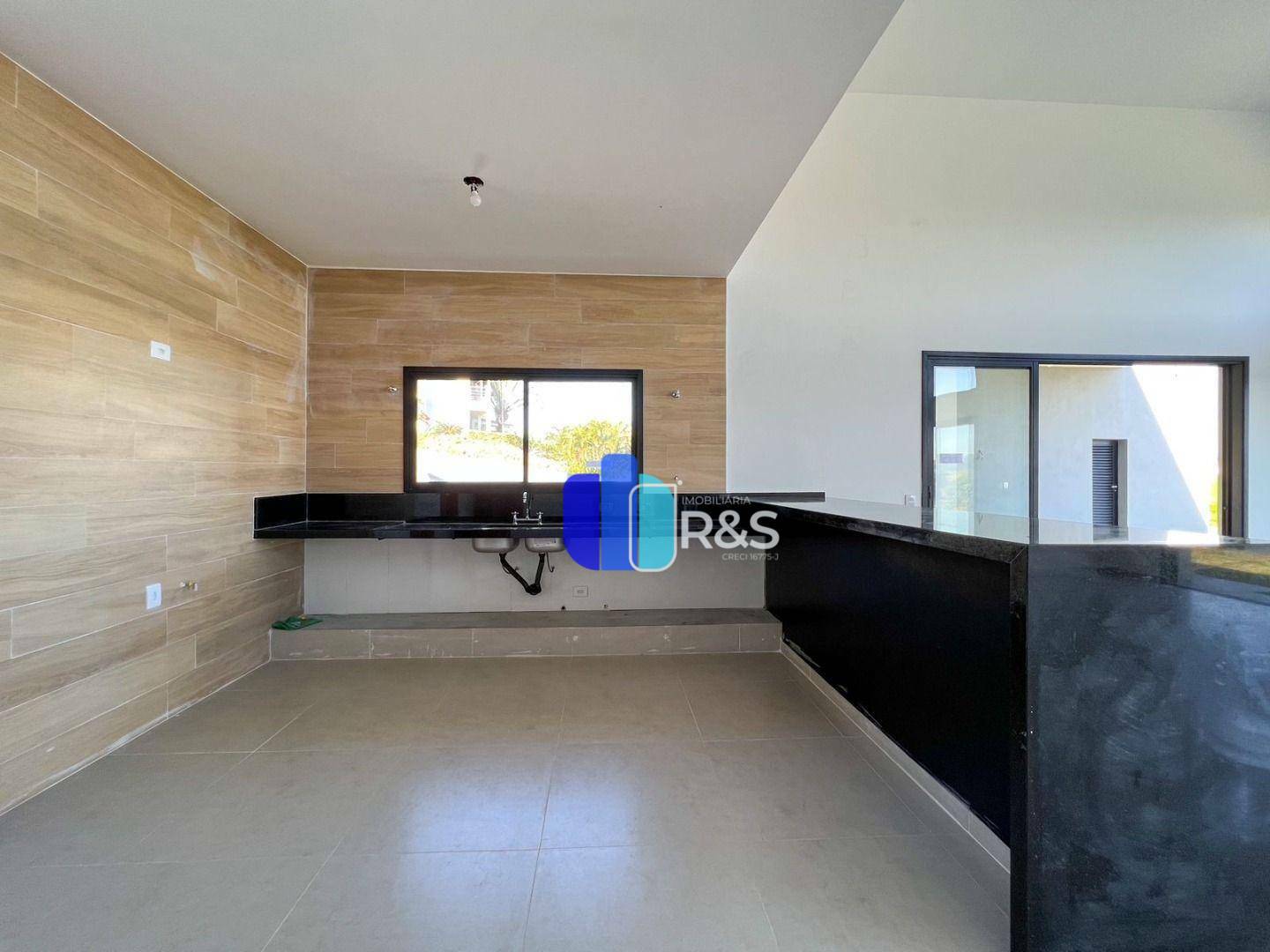 Casa de Condomínio à venda com 3 quartos, 261m² - Foto 8